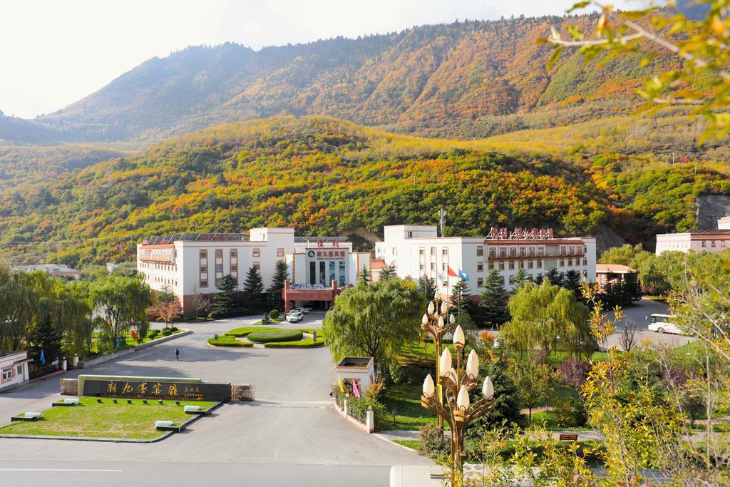 New Jiuzhai Hotel Дзиуджайгоу Екстериор снимка